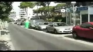 زوجة المغترب اليمني الشهوانية تأخذ قضيب أسود كبير في كل الفتحات