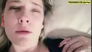 أم مرهقة تحصل على راحة جنسية قاسية من ابنها الشهواني