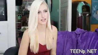 زوجه الياباني غريب بلد