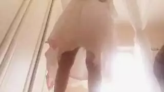 ابن الزوج الشاب ينكح خطيبة أبيه بعمق وبقسوة