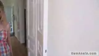 تعذيب مراهقة لاتينية بالنيك وادخال الزب في طيزها لاول مرة الفيديو الإباحية