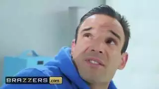 لقاء زوجة الأب وابن الزوج الإباحي المحظور