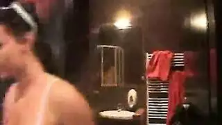 نشاط شرجي خشن مع مستقبل متحمس