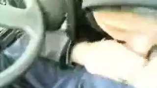 شريط جنس مصري عنيف: فتاة فلاحة محجبة تتعرض للضرب الجنسي