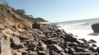 حركة فردية إباحية لأثداء طبيعية كبيرة