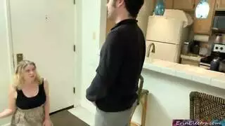 سكس أمهات مع ابنها محارم