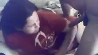 أشقاء مصريون: جنس شرجي مكثف في فستان نوم قرمزي