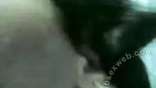 كام عربي صريح: فتاة عاهرة تفتح فرجها