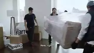 ام تتحرش بطفل صغير عربي