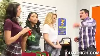 ممارسة المراهقين الصغار