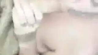 جائعة للزب في الكعب العالي – مص ونيك في الحمام xxx