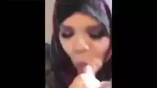 مص وبوس والجنس القمري ورضع الزاز