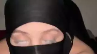 من محجبة إلى عاهرة شرجية: انتشار كامل للاختراق القوي