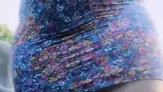 زوجان عربيان ساخنان يمارسان الجنس في المقعد الخلفي