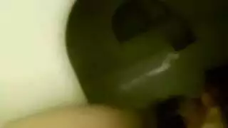 تبول قبل الجنس: شرج قاسي مع صوفي